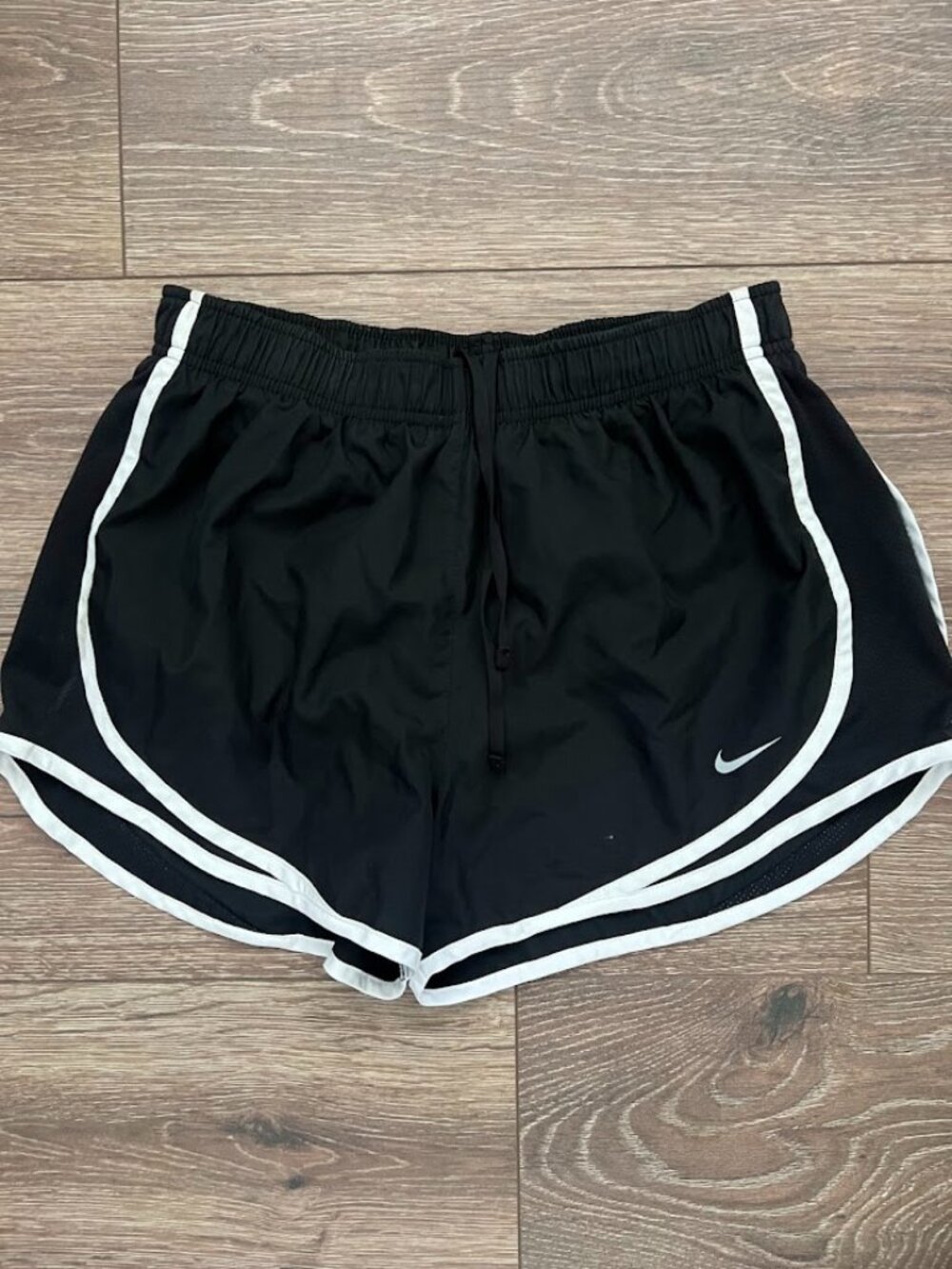 Nike Dri-FIT Black White Tempo Running Athletic Short Size Medium